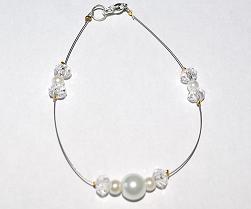 Bracelet mariage en perle   nacrées blanche