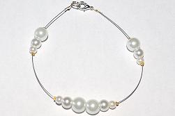 Bracelet en perle de verre blanche