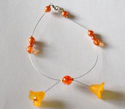 Bracelet en fleur orange